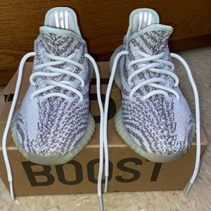 YEEZY BOOST 350 V2 “ BLUE TINT “